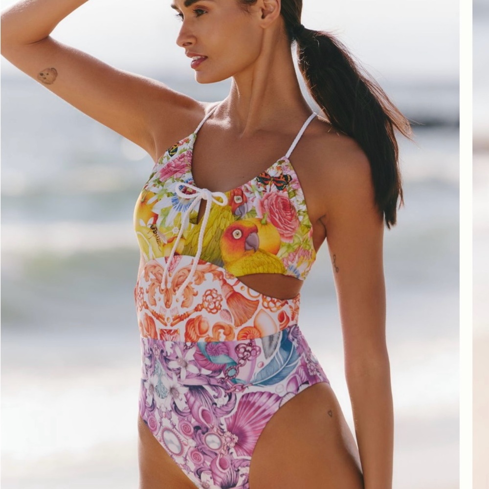 Celandine x Emily Carter One-
Piece Swimsuit